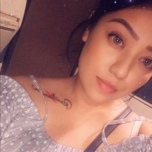 Meet your Posher, Perla